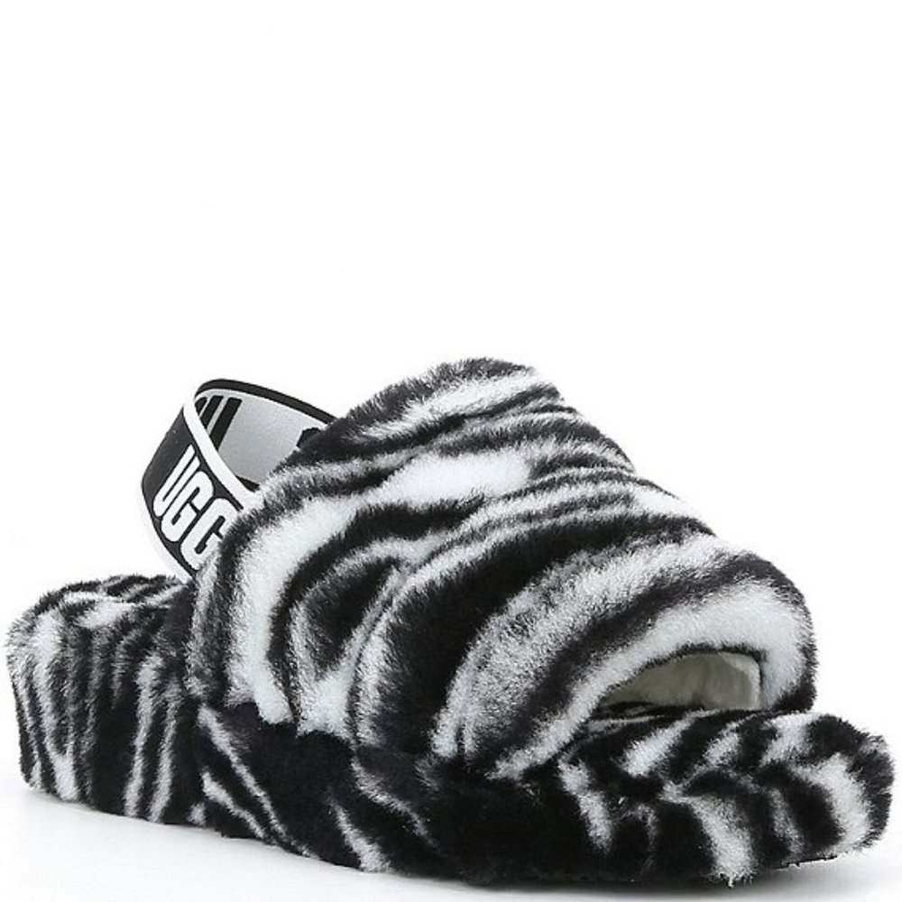 NWOT UGG  FLUFF YEAH ZEBRA Slippers SIZE 8